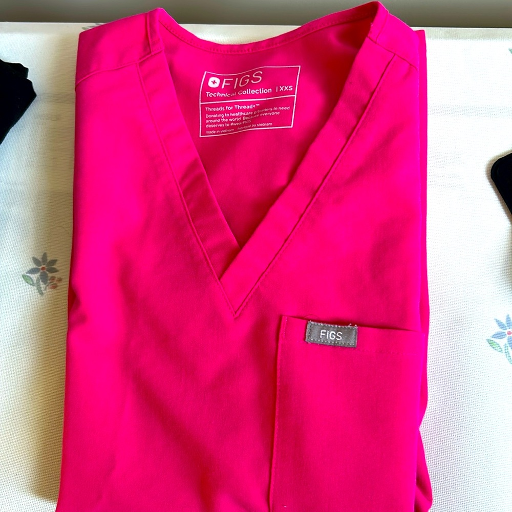 Figs Scrub Top💕